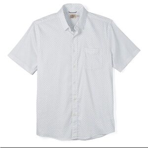 Faherty Short Sleeve Movement Button Down Shirt in Mist Sunburst